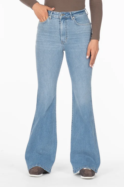 شلوار جین آبی تیره برفکی Boot cut فلکس  قد 110 زنانه